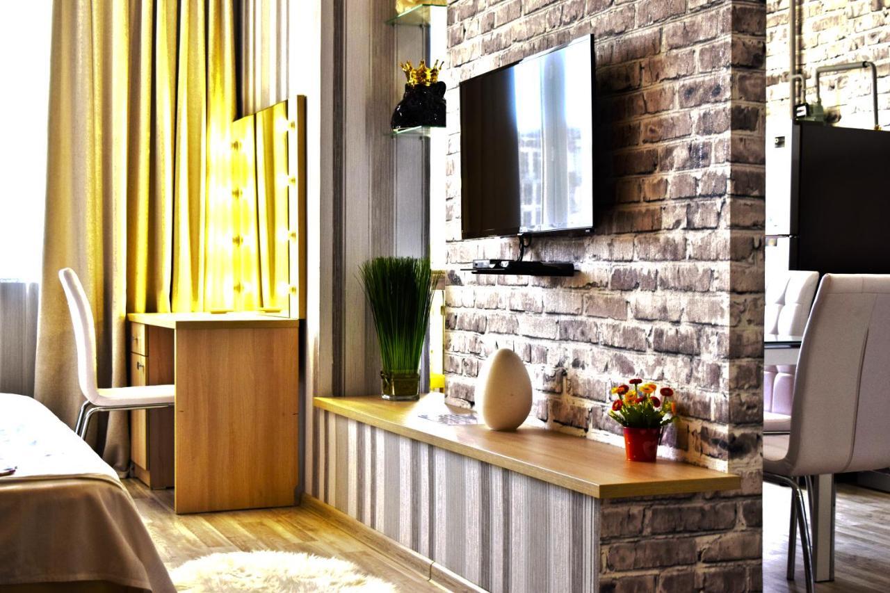Apartment With Good View In The Center Bishkek Exterior photo